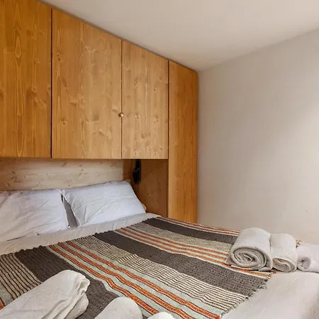 Entreves Apartment *